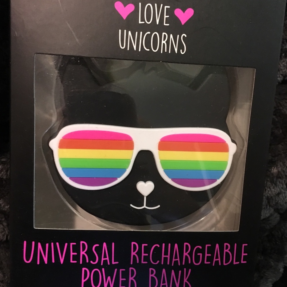 Rechargeable battery black cat